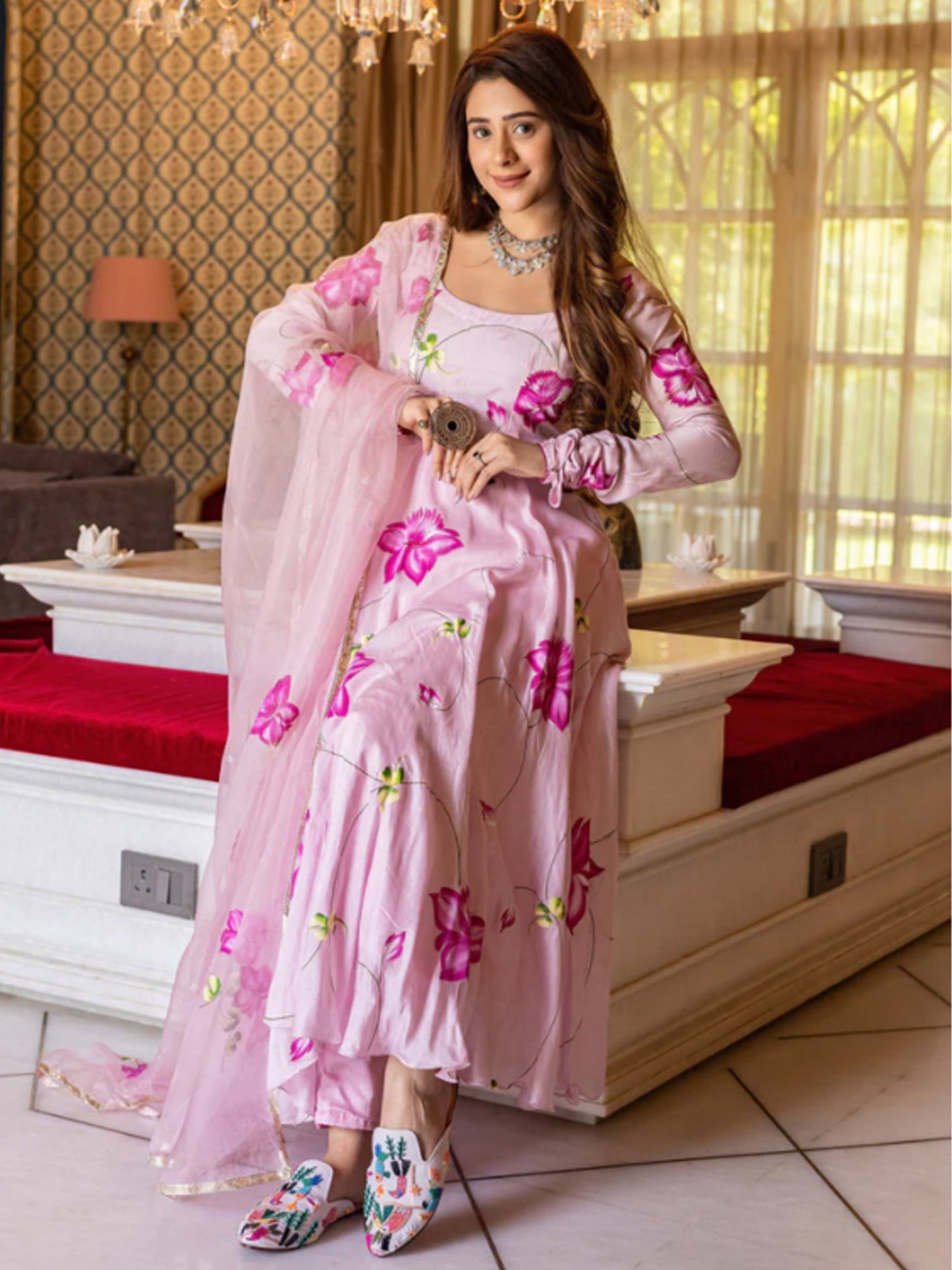 Aarohi Pink Handpainted Suit Set - Pink