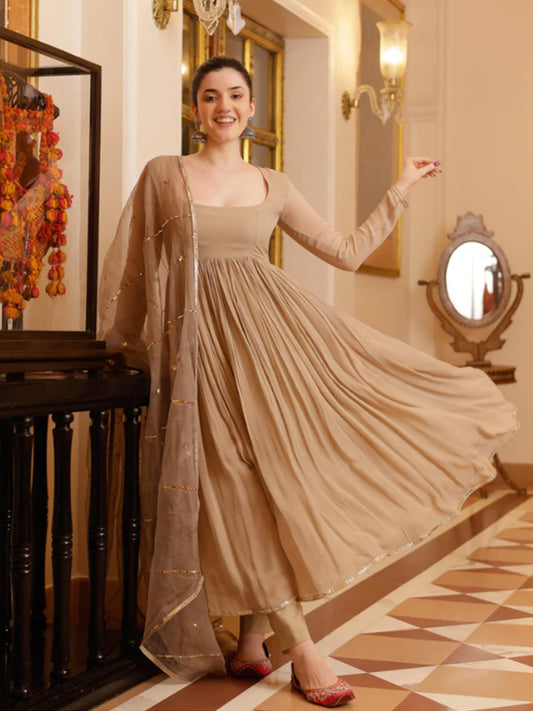 Beige Bliss Gotapatti Set